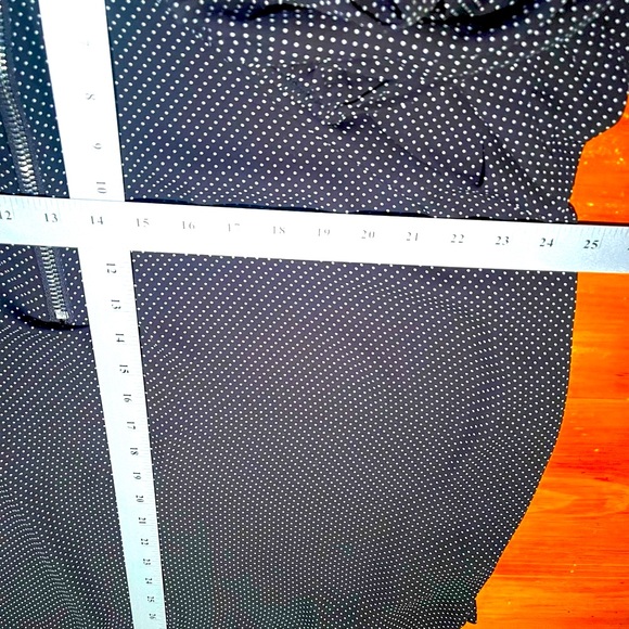 NWOT Premise Studio. The perfect wardrobe addition!!! - Picture 5 of 6